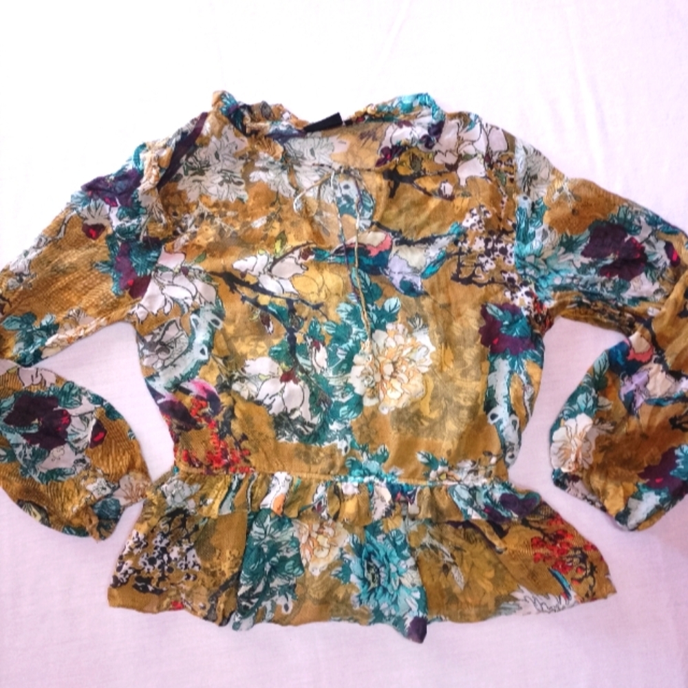 Hemant & Nandita Floral Long Balloon Sleeve Ruffle Blouse